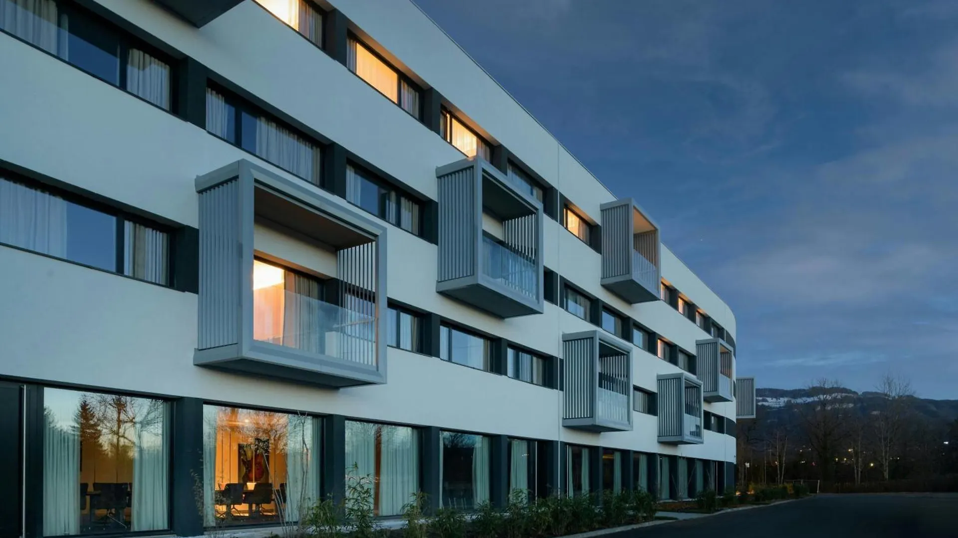 Ac Hotel By Marriott סן-ז'וליאן-אן-ג'נבואה 4*,